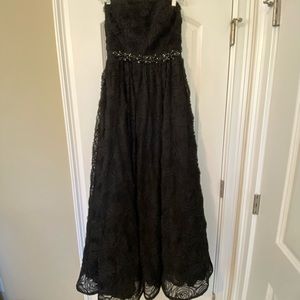 Adrianna Papell Formal Gown